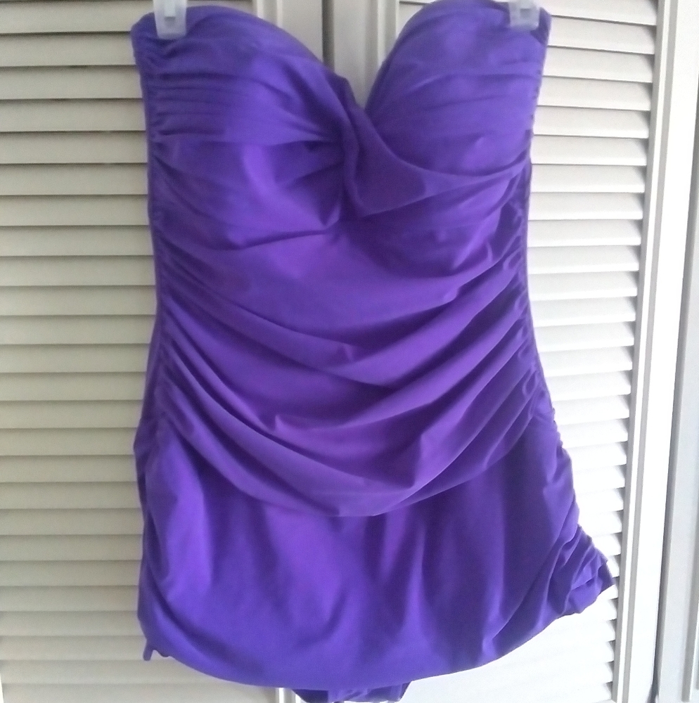 One piece swimsuit